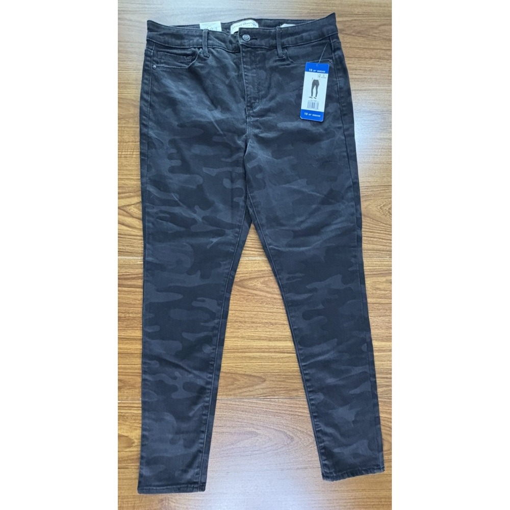 Social Standard by Sanctuary Jeans Womens‎ 10 High-rise Skinny  Black Camo NWT